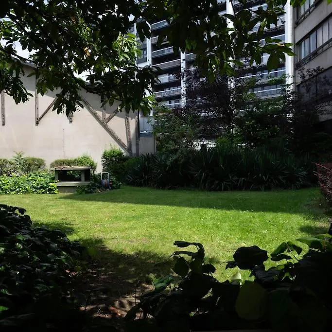 Apartment Bright And Quiet Studio, Place D Italie, Paris France